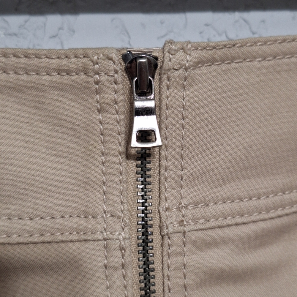 Ann Taylor Tan Zip Front Pocket Mini Skirt | Workwear Career Classic - Picture 5 of 8